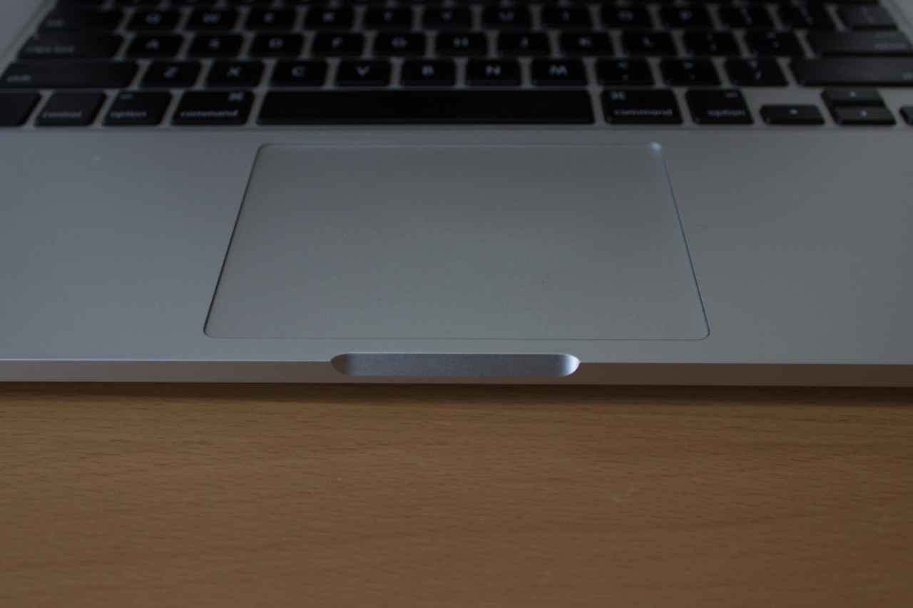 macbook pro vs air 13 inch