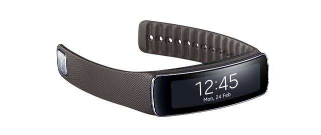 Samsung unveils Gear Fit a curved fitness oriented wristband