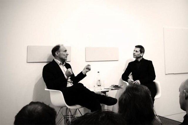 Tim Berners-Lee: We need to re-decentralize the Web