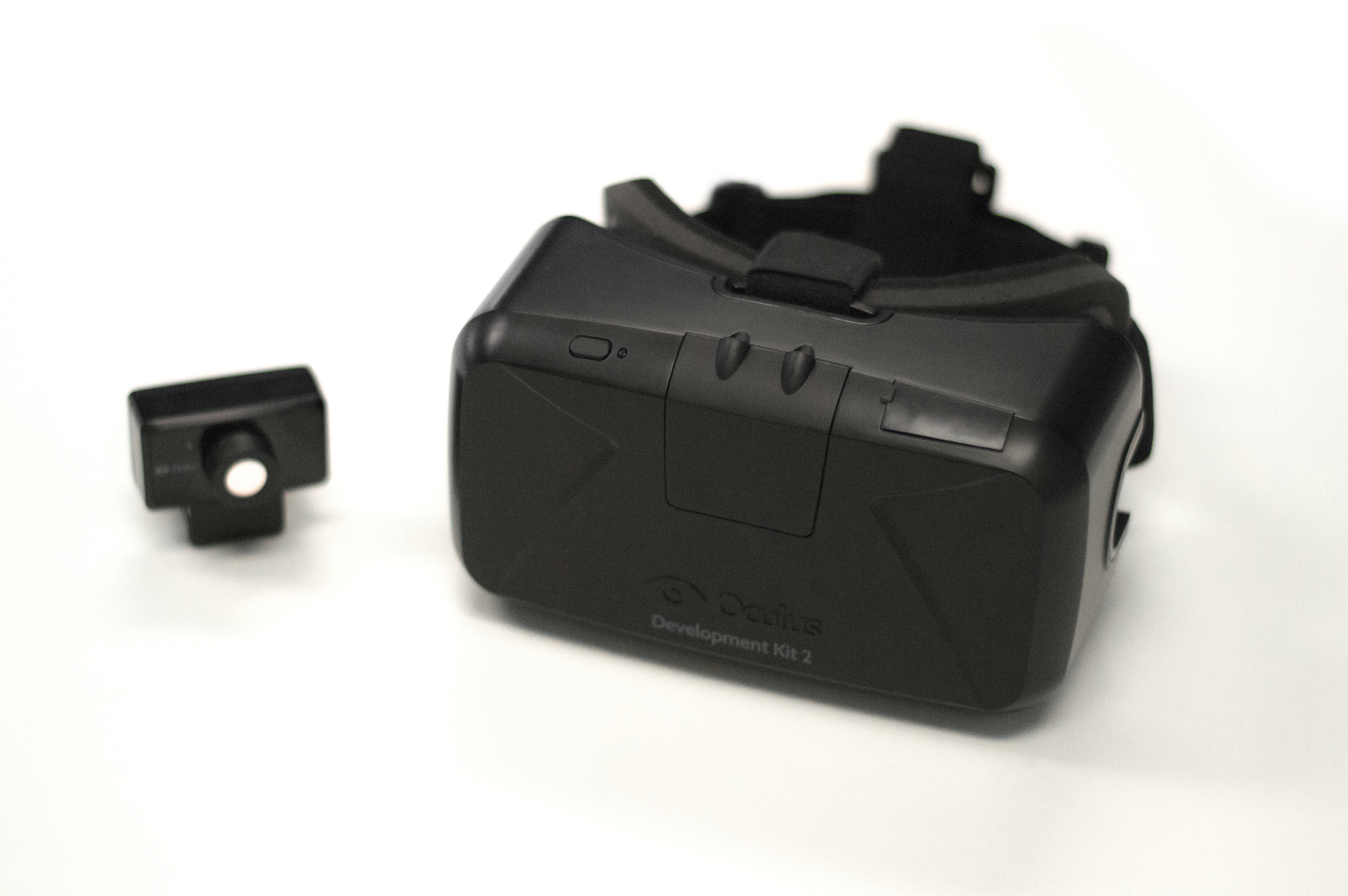 Oculus Rift Dev Kit 2 launches with 960×1080 resolution, latency | Ars Technica