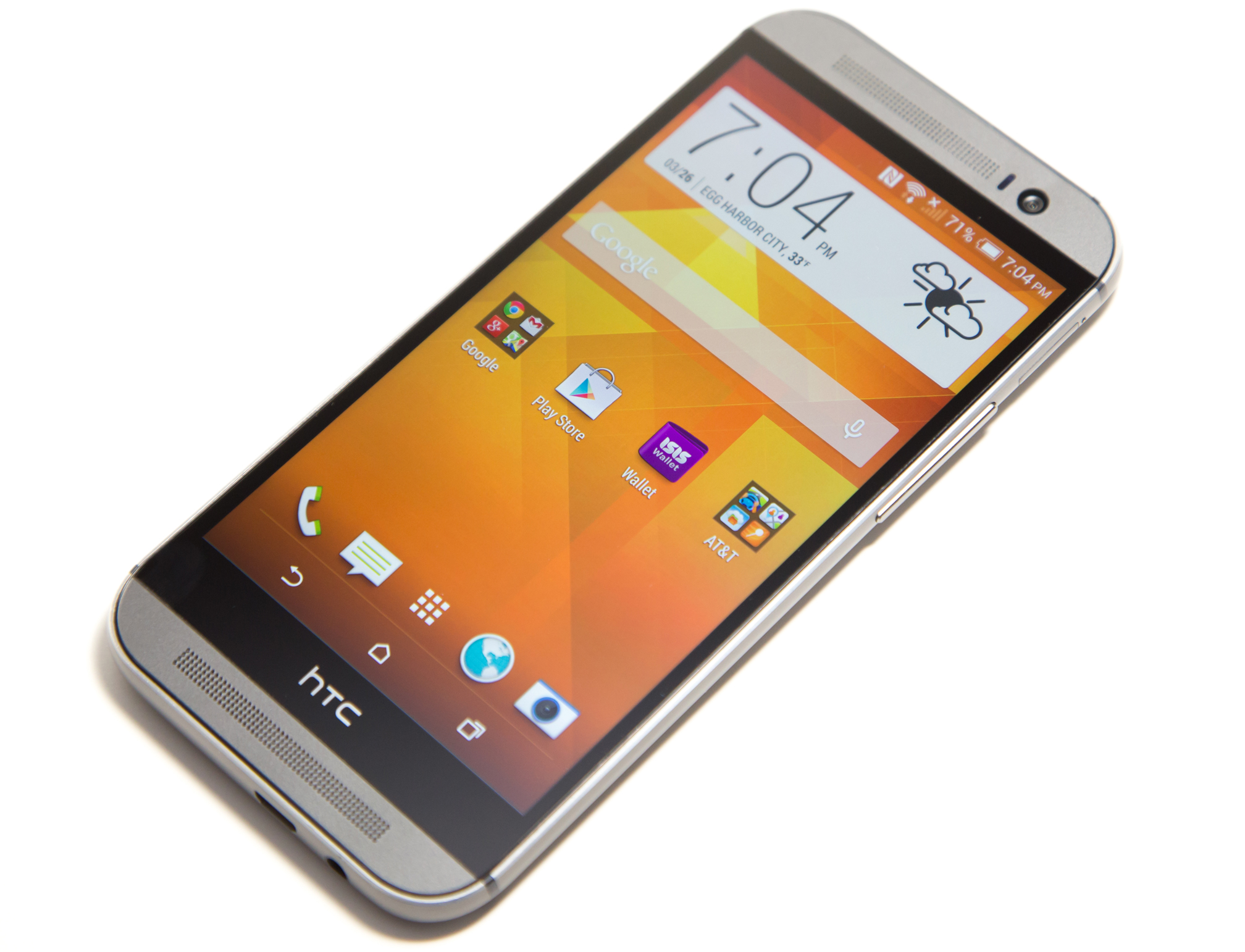 HTC One M8 Review: An unambitious update to a premium 