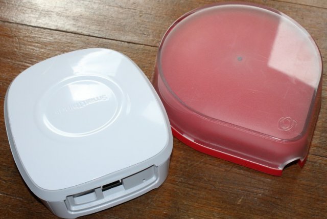 The SmartThings hub (left) and Revolv hub (right).