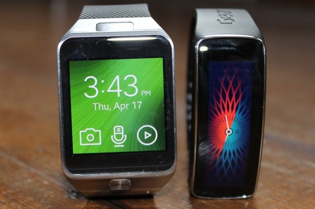 Review We wear Samsung s Gear 2 and Gear Fit so you don t have to