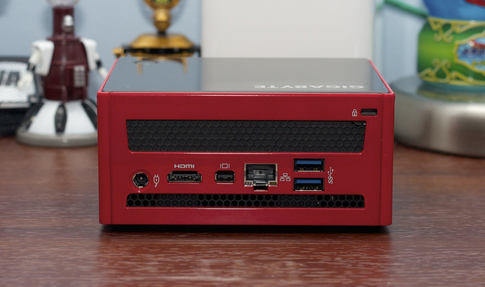 デスクトップ型PC Gigabyte NUC GB-BXi5-4570R GB-BXi5-4570R (rev. 1.0) Overview | BRIX (Mini-PC Barebone