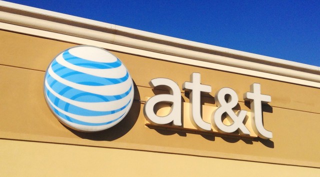 AT&T claims common carrier rules would ruin the whole Internet