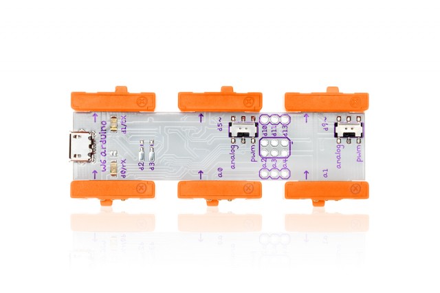 A top-down view of the LittleBits Arduino At Heart module. 