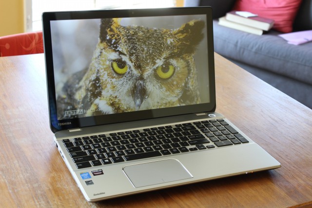 Toshiba P50t review: So many pixels, too much bulk