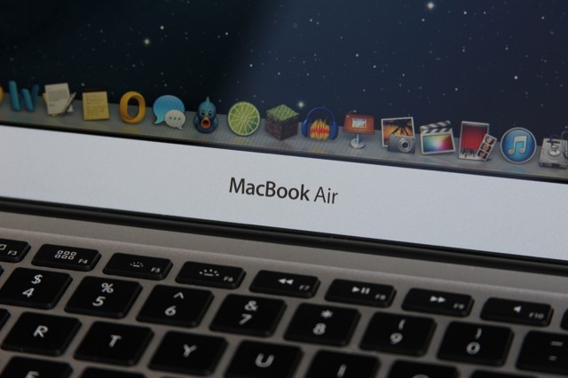 MacBook Air Refresh With Broadwell Processors and Intel HD 6000
