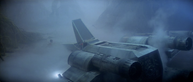 The same frame from the anamorphic DVD special edition. Note the sharper details, like on the X-wing's port engine.