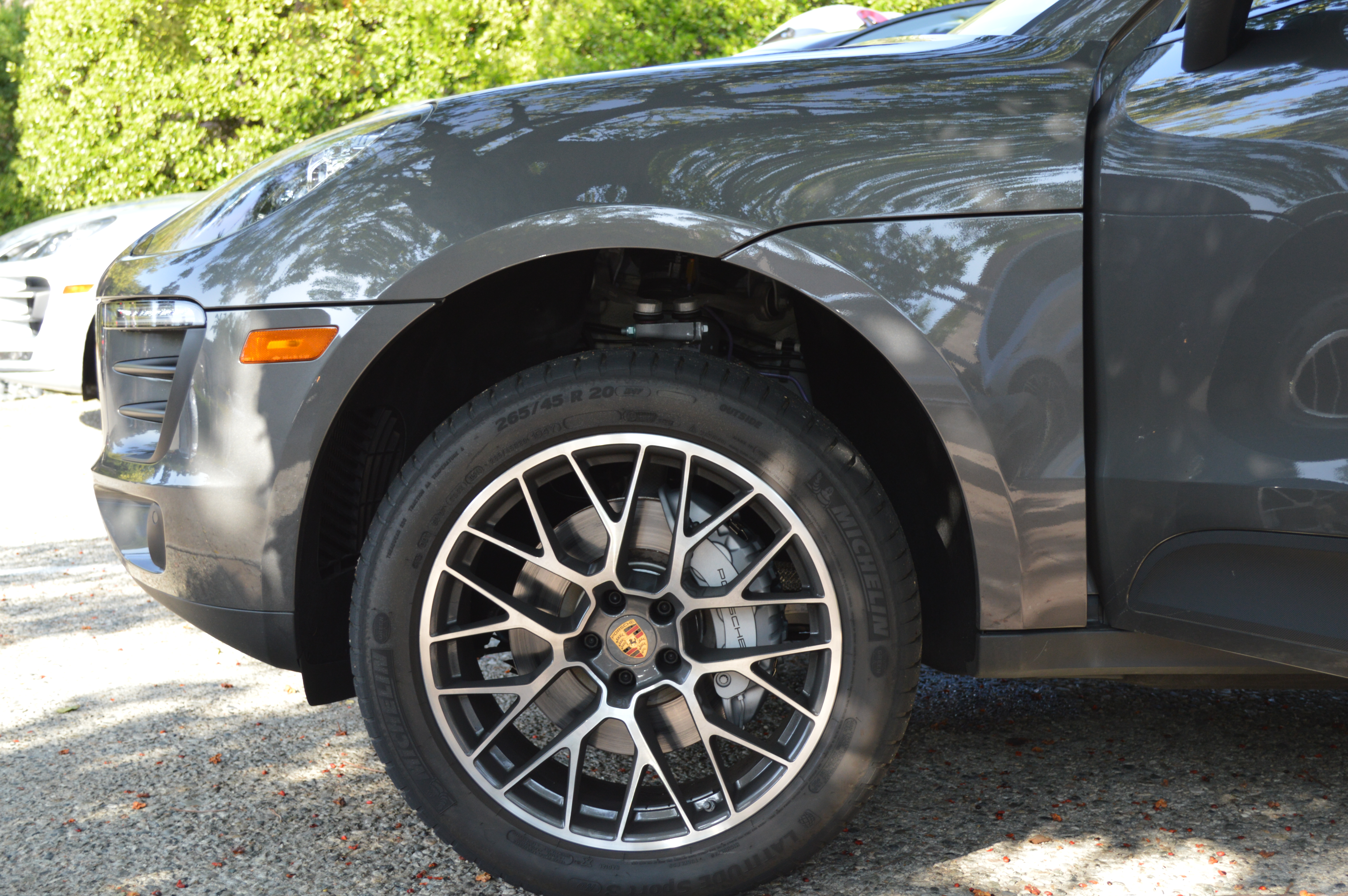 porsche macan ride on