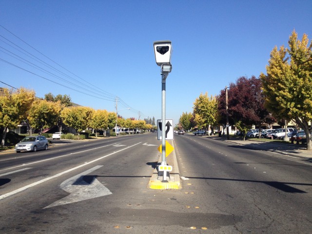 A red light camera at the intersection of Sylvan and Coffee in Modesto, California.