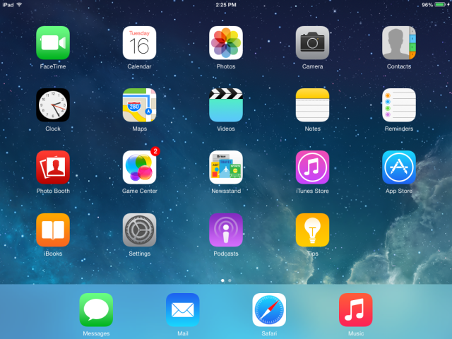 iOS 8 doesn't make a huge difference, visually, save a few small points. 