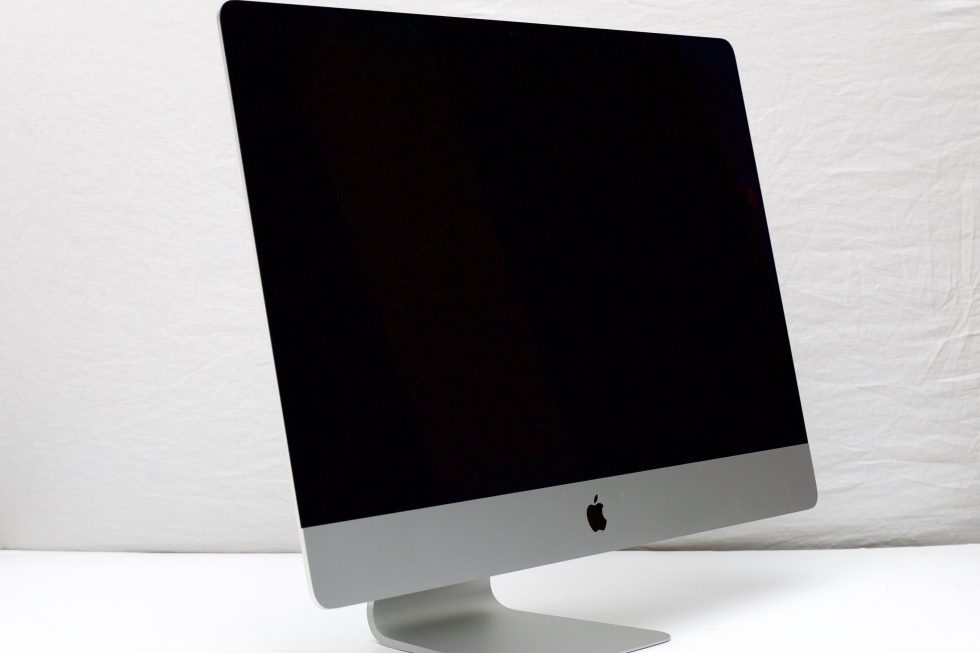 The new iMac—externally, same as the old iMac.