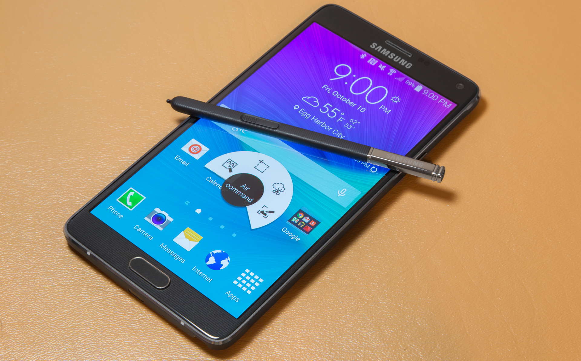 Samsung Unveils The Galaxy Note 4 – TechCrunch