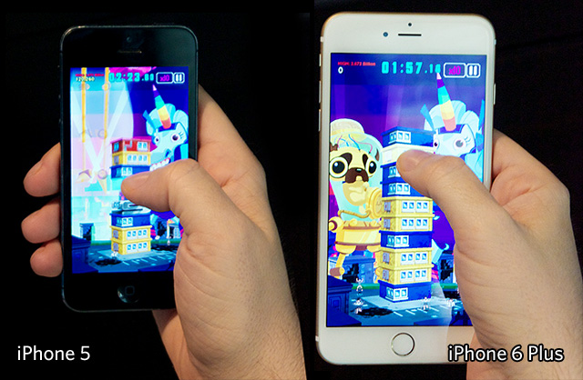 The iPhone 5 (left) and the iPhone 6 (right) played with one hand.