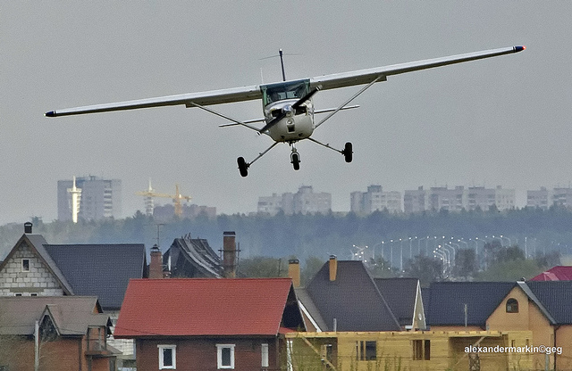 Feds gather phone data from the sky with aircraft mimicking cell towers