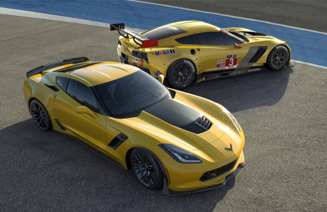 2015-Chevrolet-CorvetteZ06andC7R-023-640