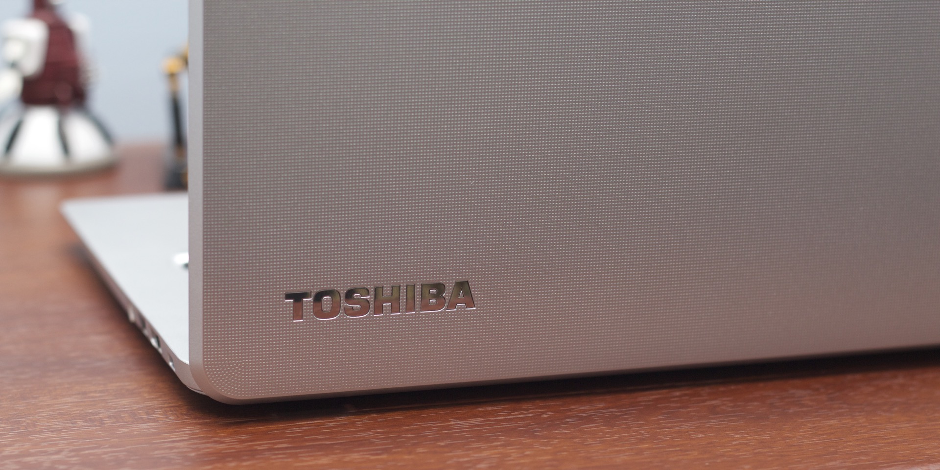 Review: Toshiba's Chromebook 2 has a gorgeous screen and not much