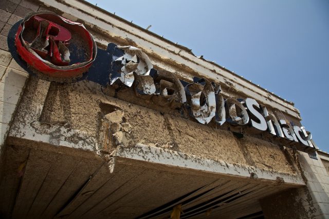 etown radio shack going out of business