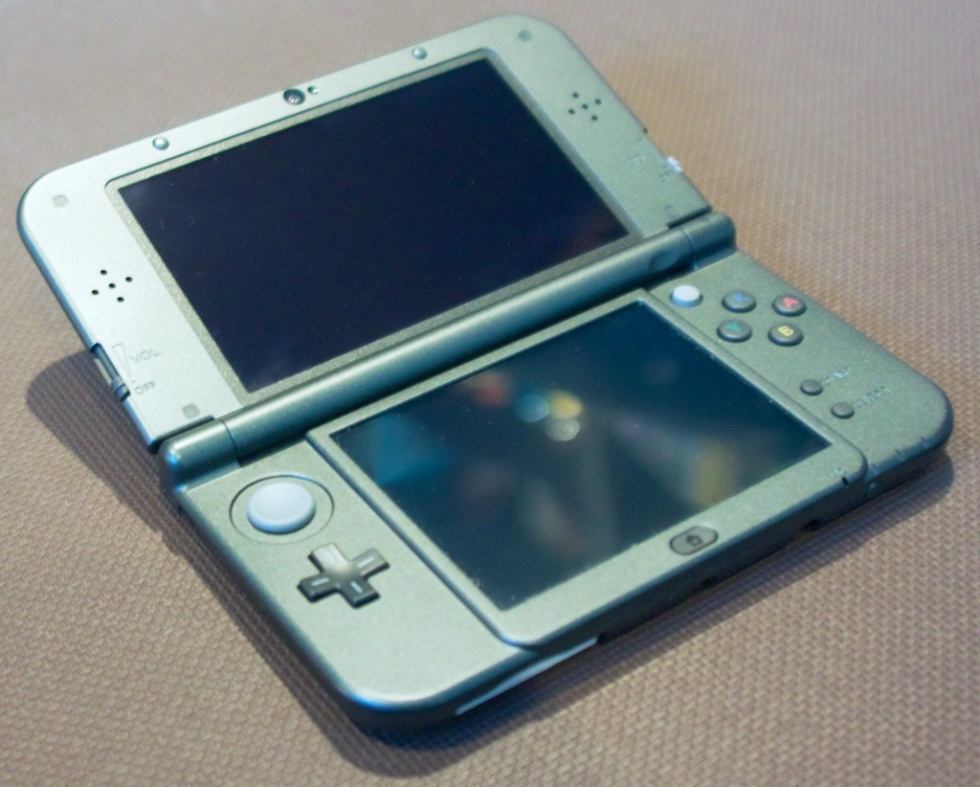 New Nintendo 3ds Xl Review Return To The Third Dimension Ars Technica