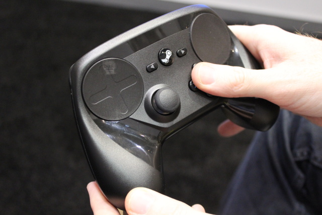 Our biggest complaint was that the standard buttons were the slightest bit too small in their arrangement and size. We're not used to our thumb easily covering all four buttons at once.