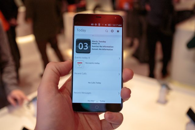 Mark Shuttleworth's Meizu MX4 Ubuntu phone