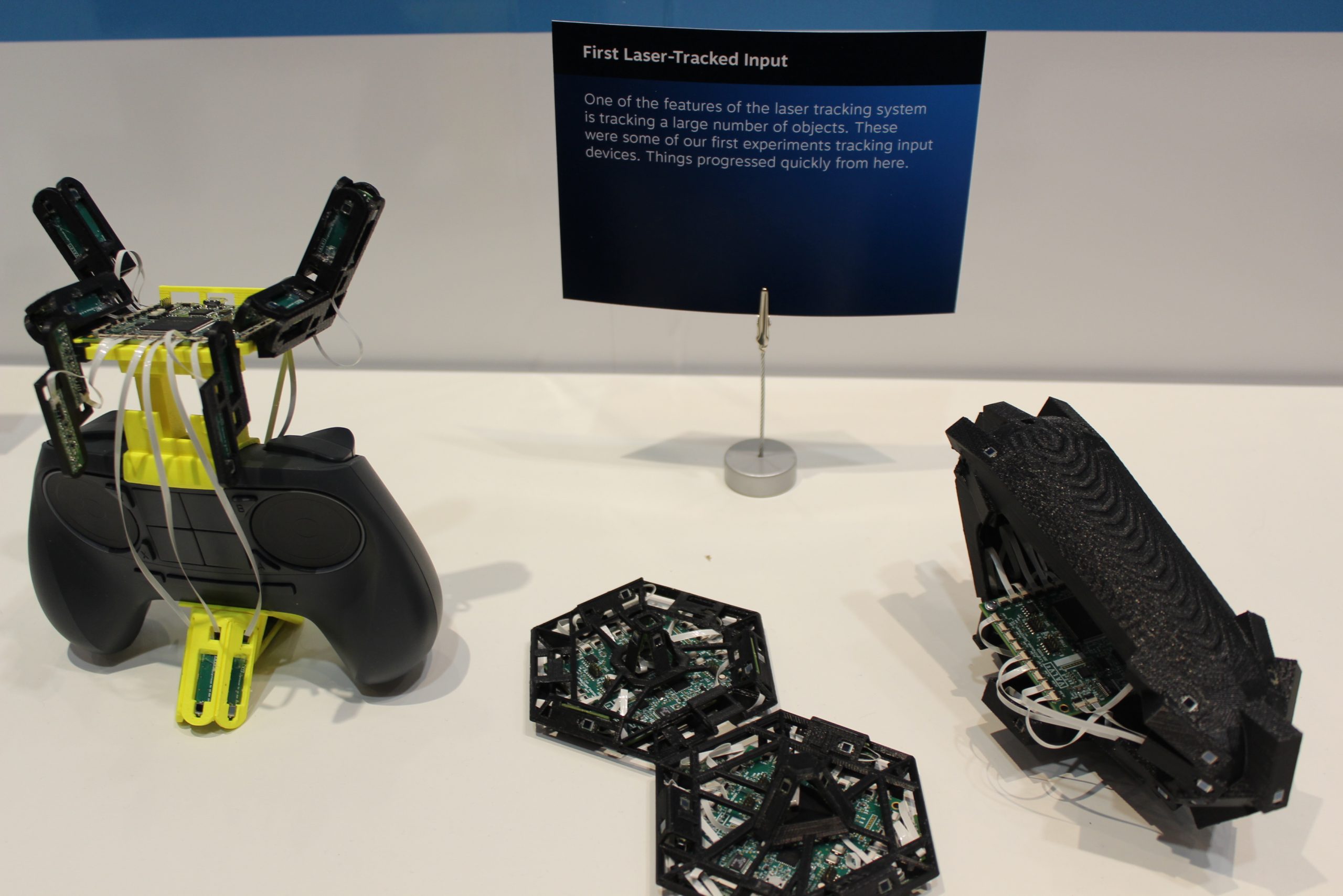 Steam Controller, SteamVR, Steam Machines: Valve’s hardware push in ...