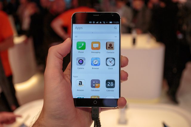 Meizu MX4, showing the Ubuntu apps scope.