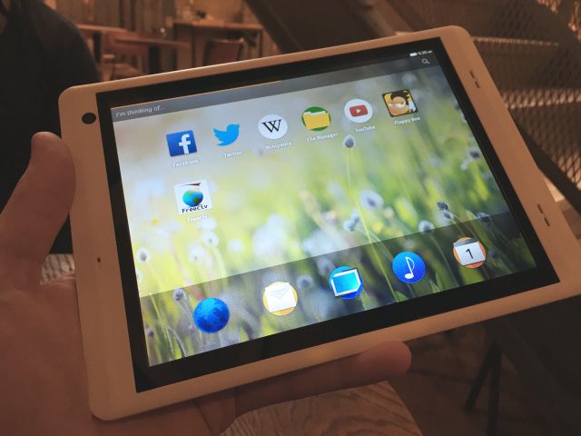 The reference MIPS-based Firefox OS tablet, made by Ingenic.