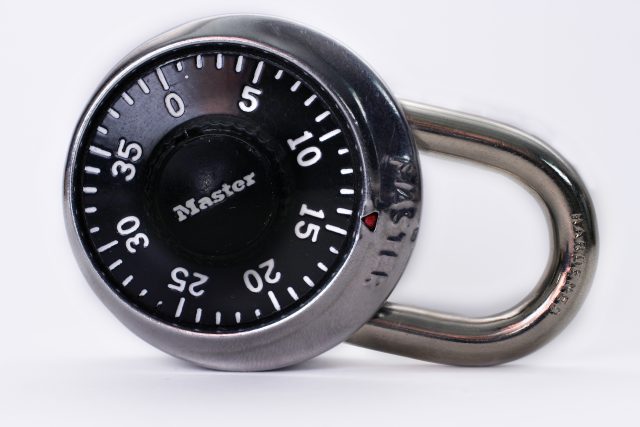 secure combination lock