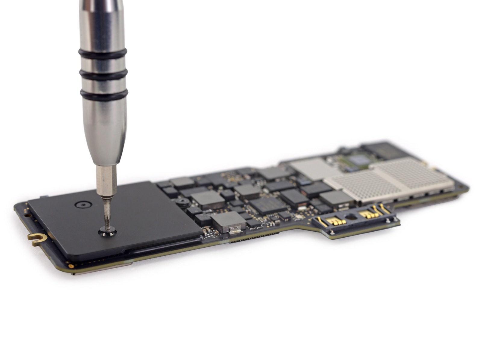 apple macbook pro logic board replacement