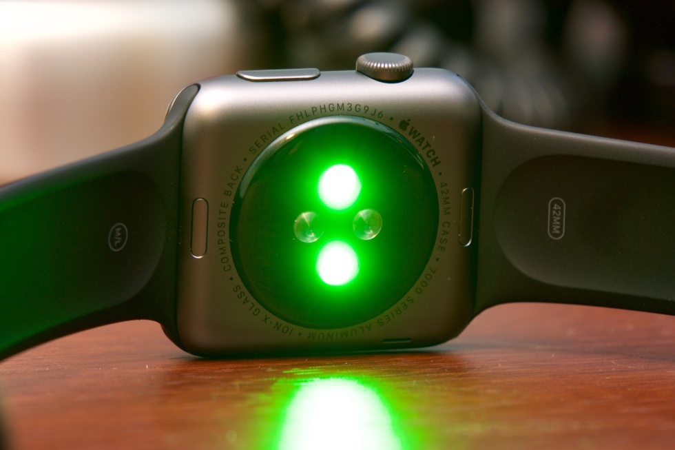 Review: The absolutely optional Apple Watch and Watch OS 1.0 | Ars Technica