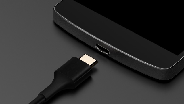 Android M brings new USB features to the platform, including expanded Type-C support.