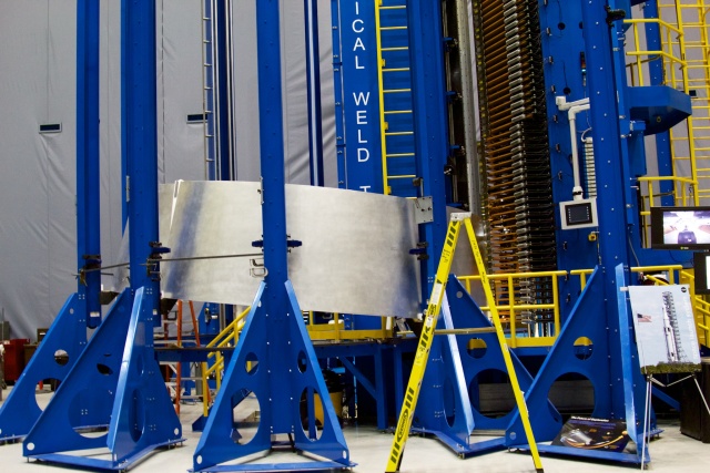 The Vertical Weld Tool at the Marshal Space Flight Center, which uses <a href="https://en.wikipedia.org/wiki/Friction_stir_welding">friction stir welding</a> to construct rocket segments. Dynetics is using the same techniques for its cryogenic tankage.