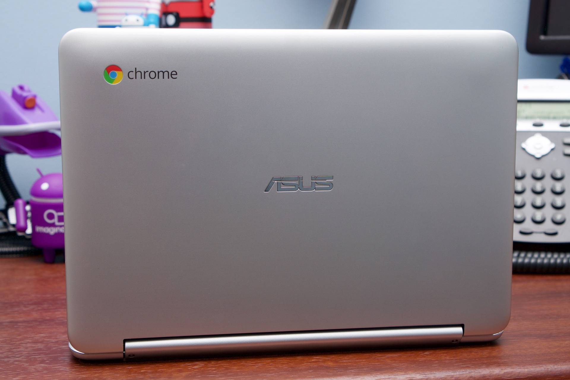 Asus' Chromebook Flip looks and feels great, unless you're typing