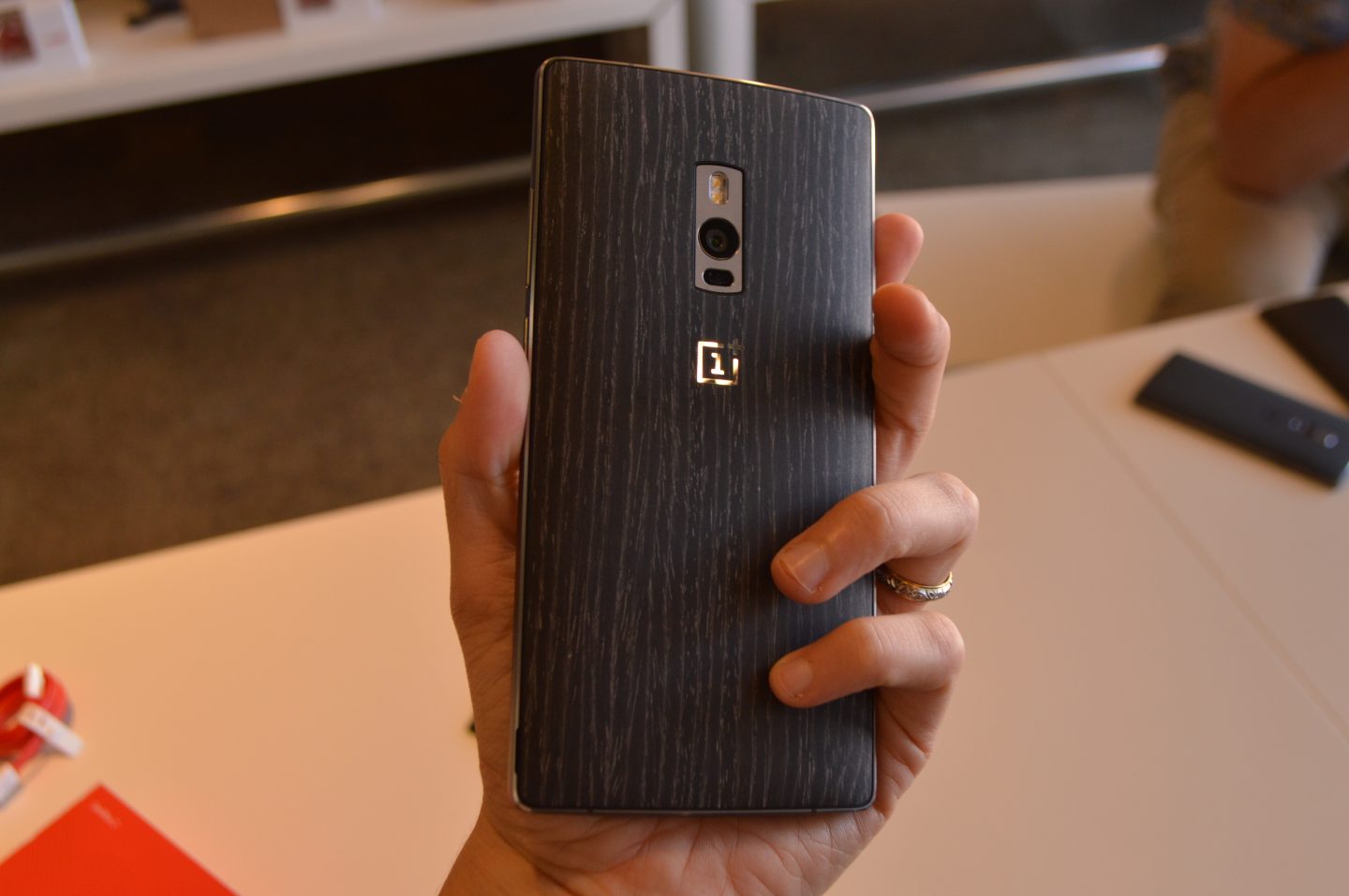 Ready for round OnePlus 2: A hands-on with a solid phone - Ars Technica