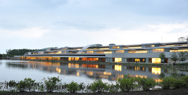 HHMI's Janelia Research Campus.