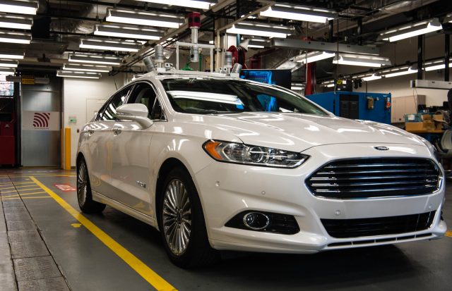 Apart from the sensor bar on the roof, this Ford Fusion Hybrid looks just like a normal car.