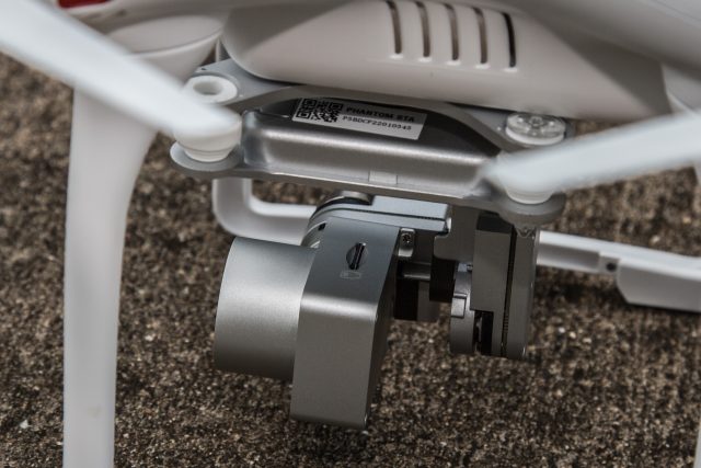 Flying DJI's new Phantom 3 Standard—better software, better camera | Ars  Technica