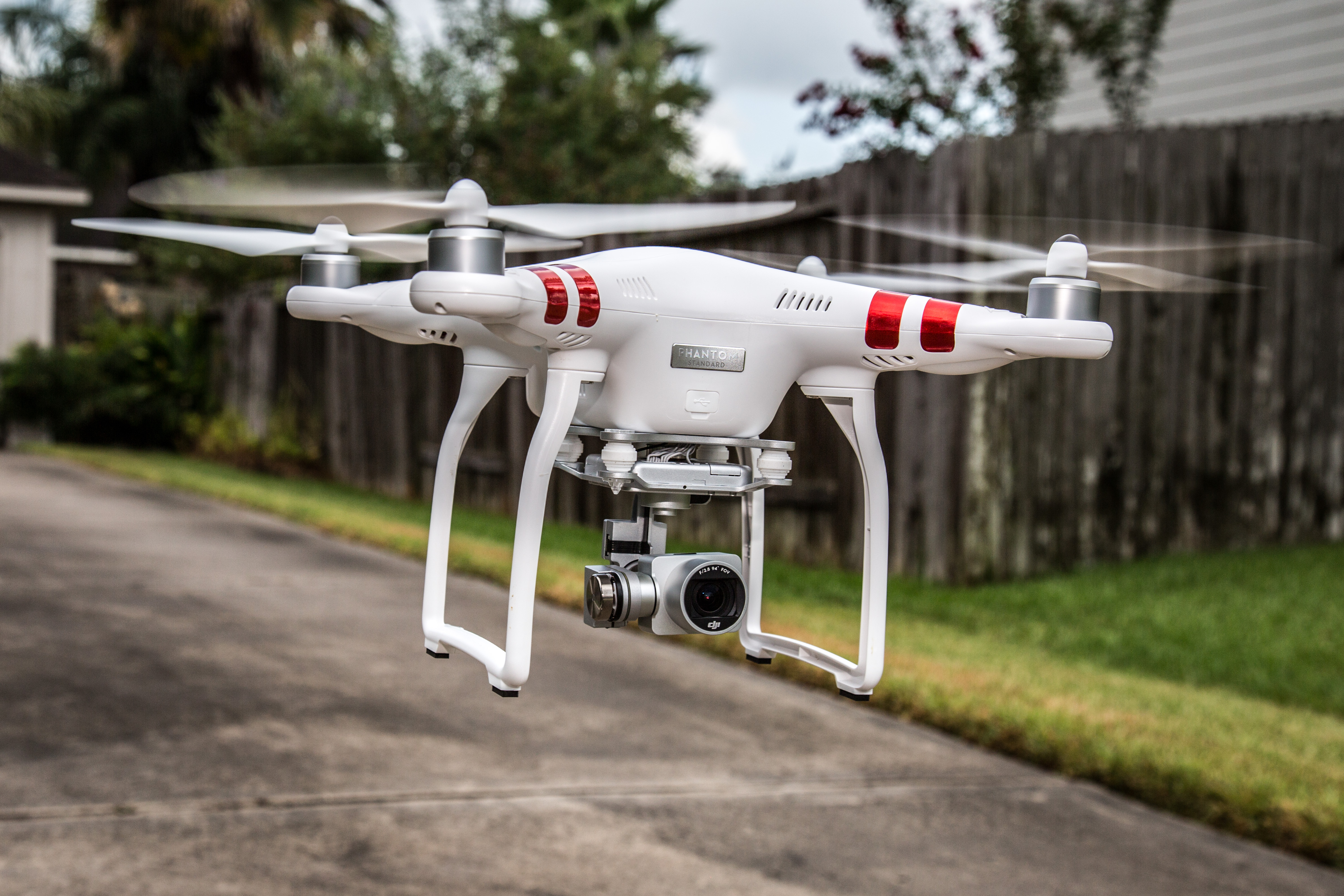 Flying DJI's new Phantom 3 Standard—better software, better camera