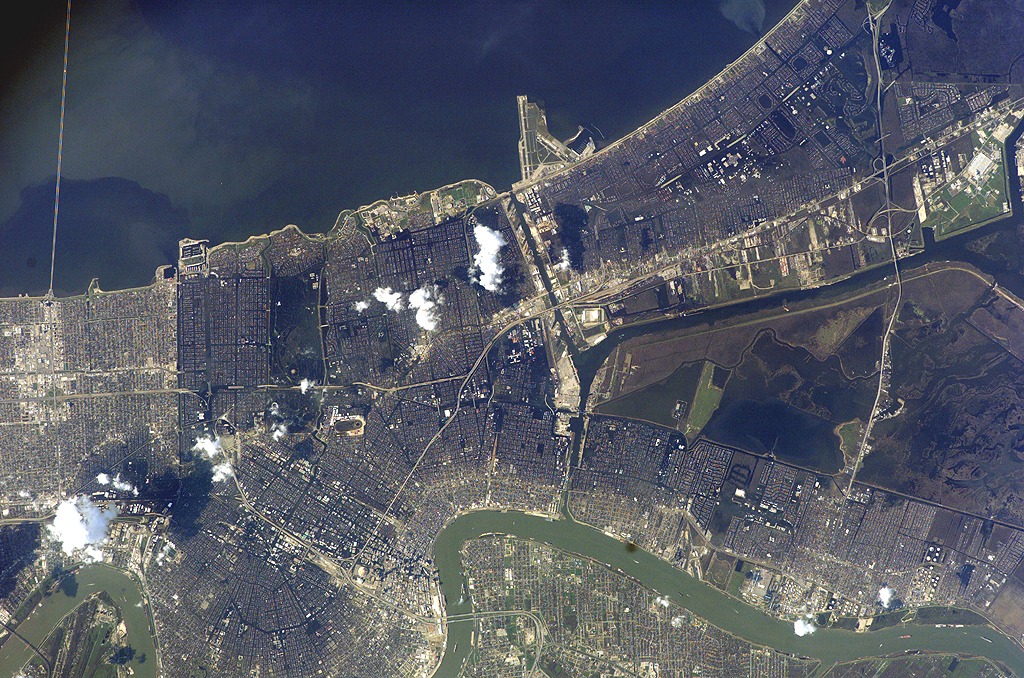 Effects of Hurricane Katrina in New Orleans - Wikipedia