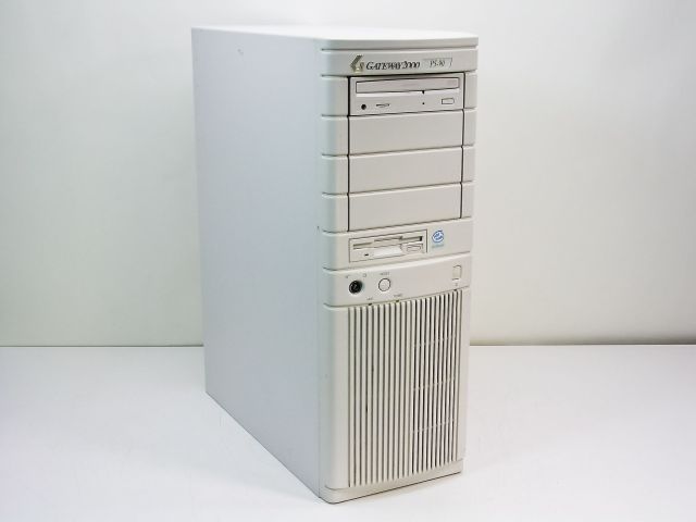 My Gateway 2000 tower looked identical to this one—except for the model number, of course.