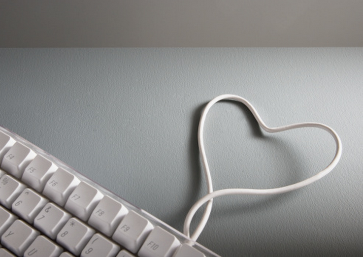 I met my first girlfriend through Windows 95: An Internet love story