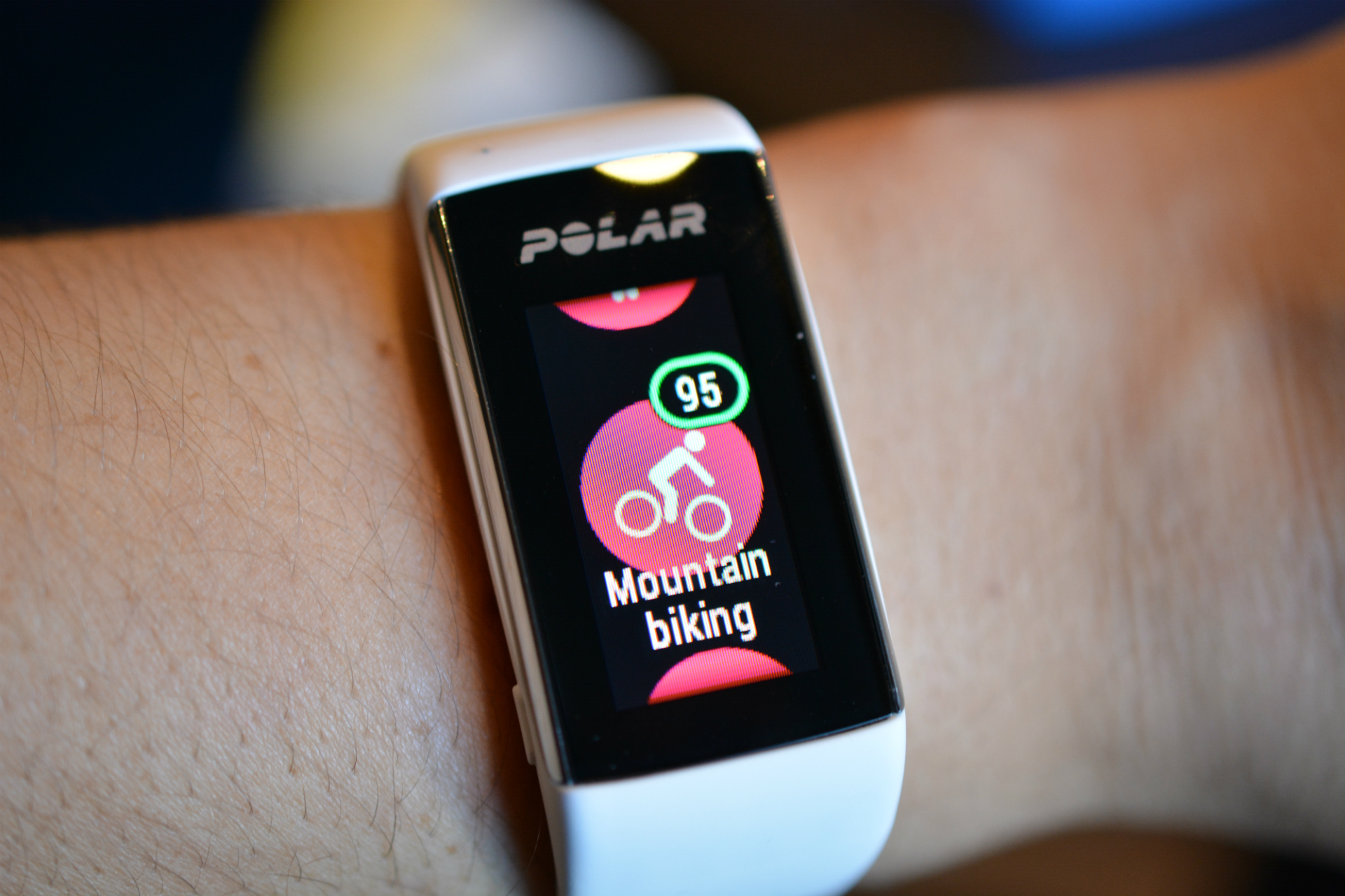 Polar steps up its smart band game with the new A360 tracker Ars Technica