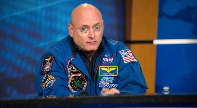 Scott Kelly discusses his one-year mission at a NASA news conference.