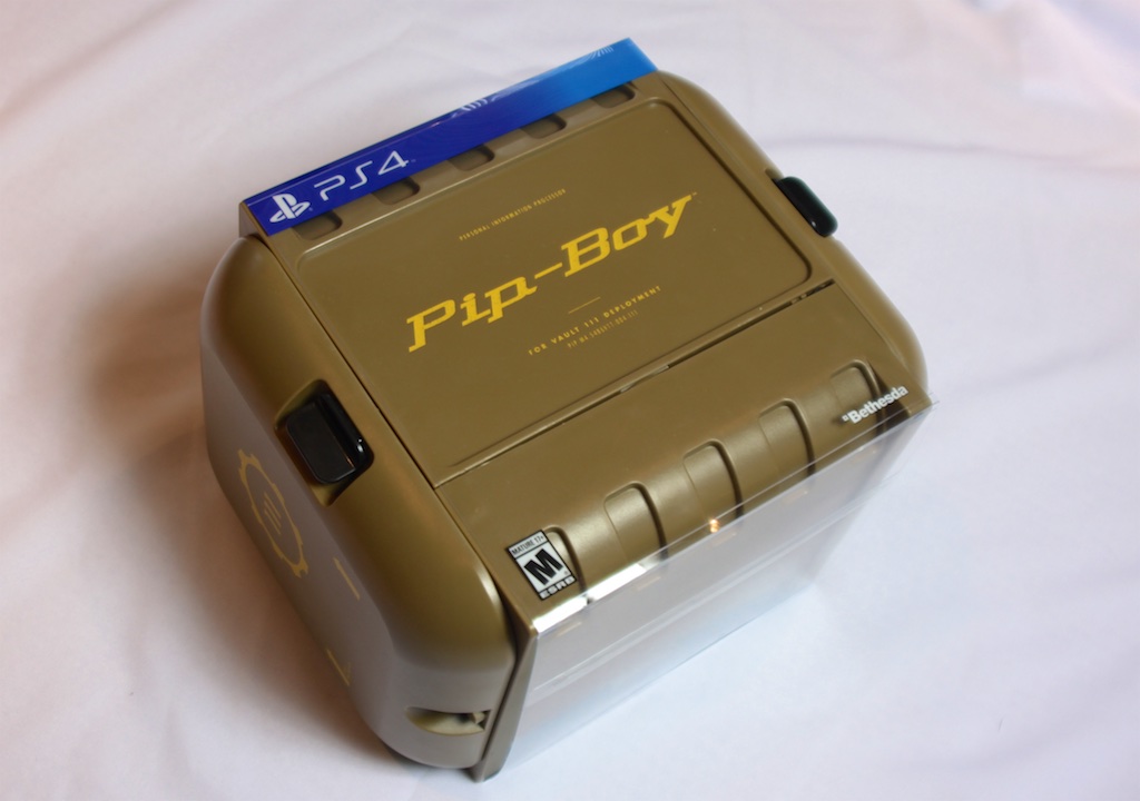 Unboxing our very own, limited-edition Fallout 4 Pip-Boy | Ars