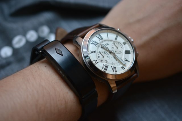 Fossil q online reveler