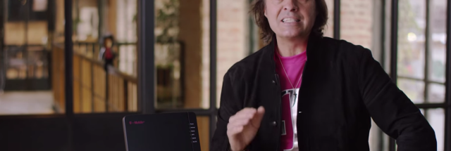 T-Mobile’s network extender lets anyone use your Internet bandwidth