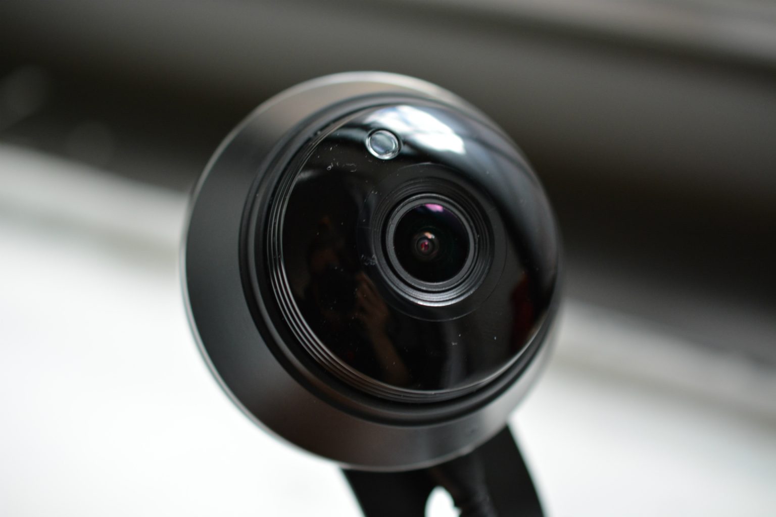 Samsung’s Smartcam HD Plus is like a Nest Cam that’s not shackled to ...