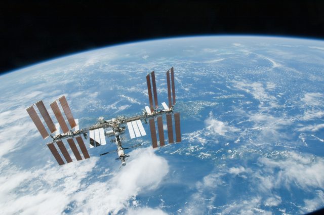 With budget cuts and the station aging, can NASA learn to love the gap in orbit?  – Ars Technica